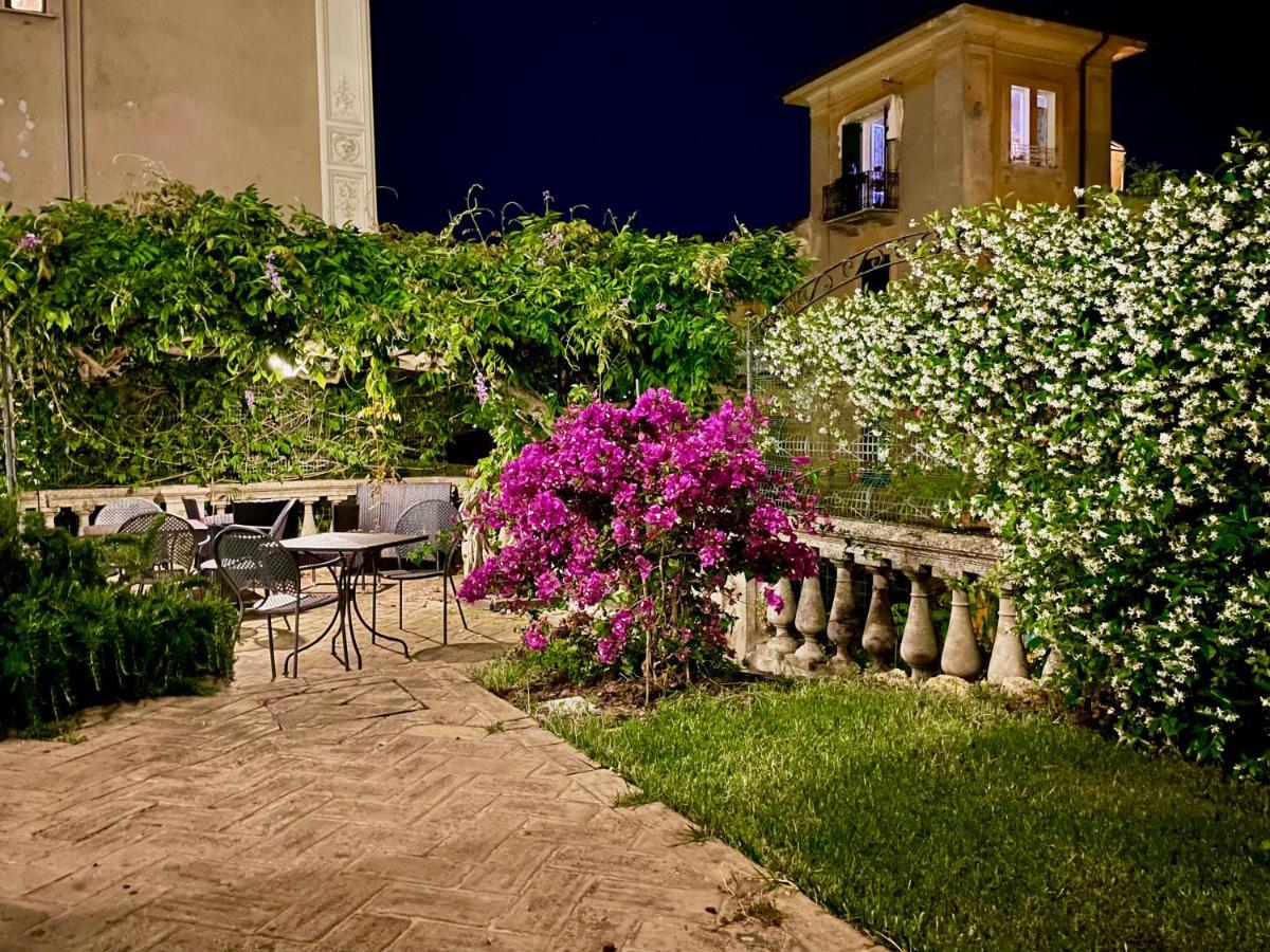 Cernaia Rooms La Spezia Luaran gambar